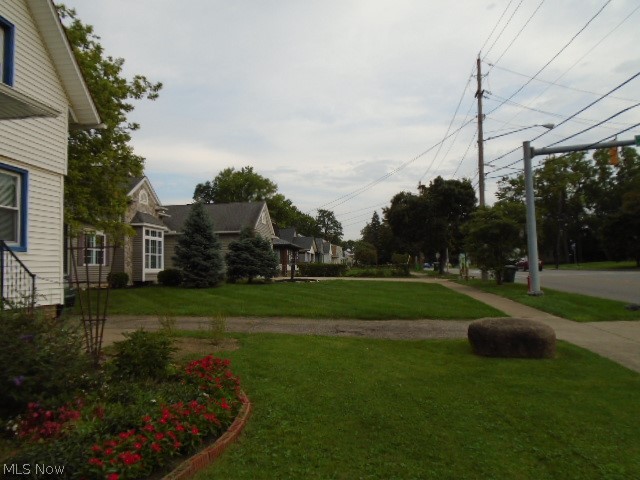 1295 Broadway Avenue Property Photo 4
