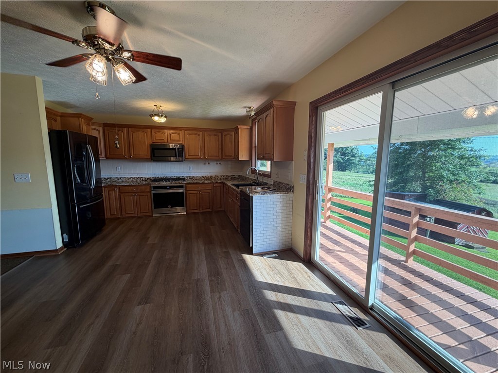 11602 Staunton Turnpike Property Photo 8
