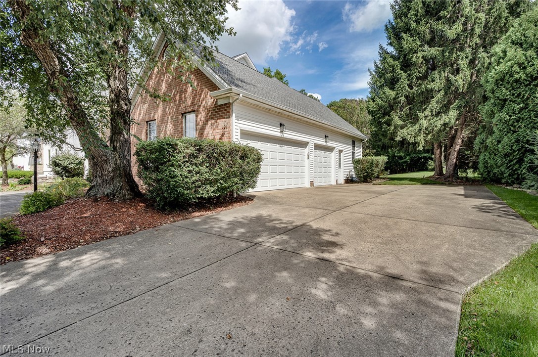 8549 Reserve Court Property Photo 3