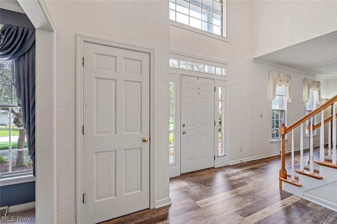 8549 Reserve Court Property Photo 4