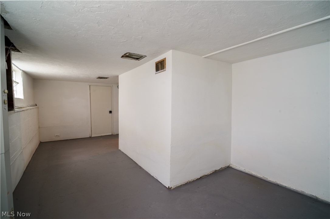 3764 E 127th Street Property Photo 23