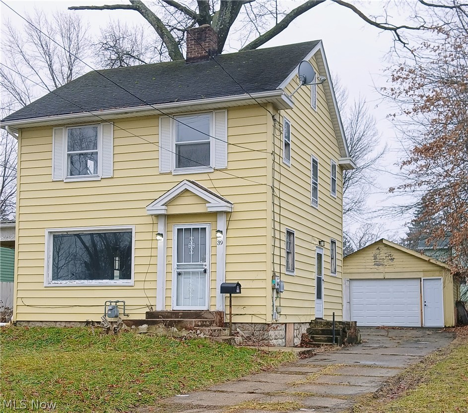 39 Hilton Avenue Property Photo 1