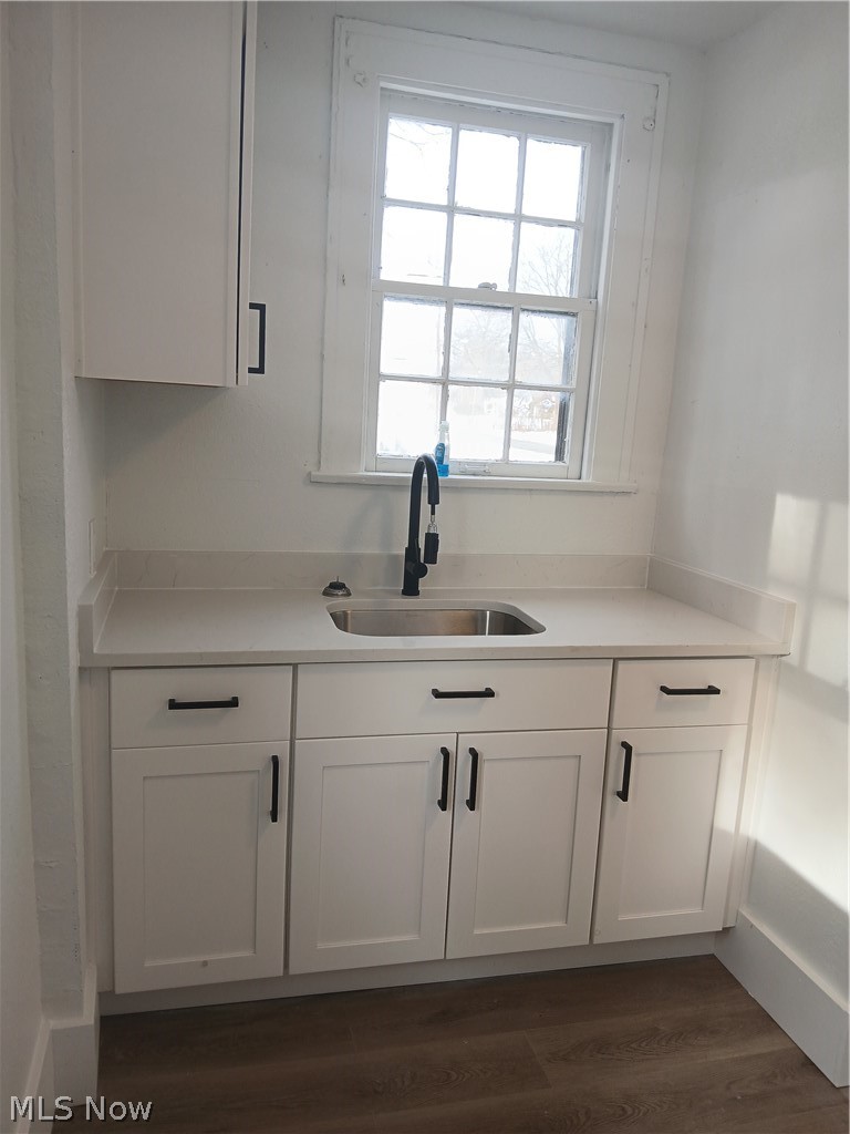 39 Hilton Avenue Property Photo 5
