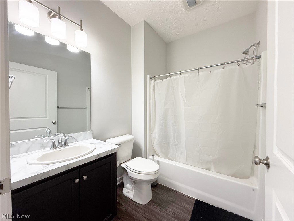 208 Silver Spring Circle Property Photo 17