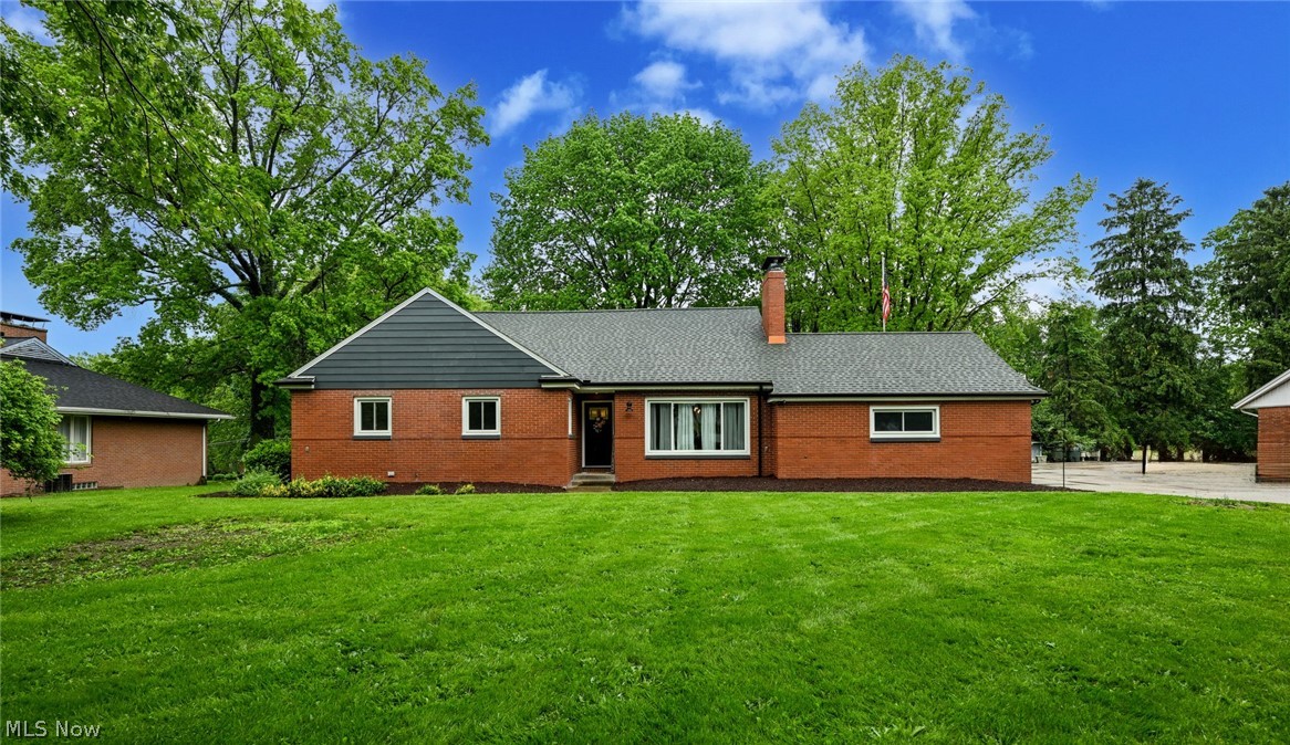 3021 Fulton Drive Nw Property Photo 1