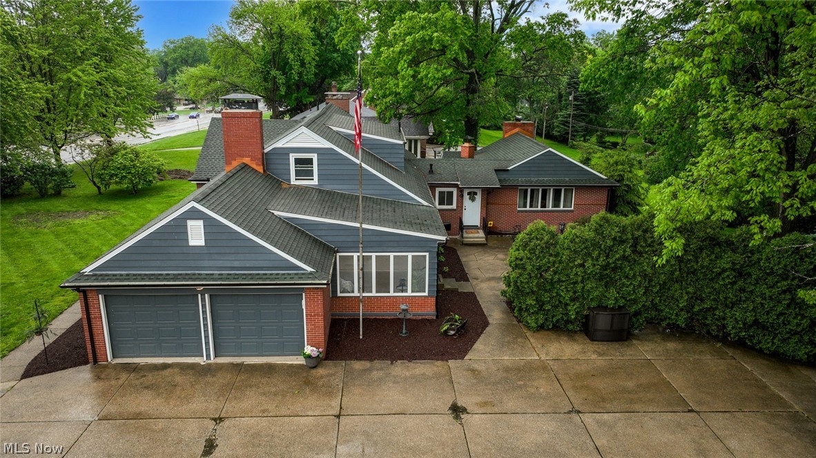 3021 Fulton Drive Nw Property Photo 4