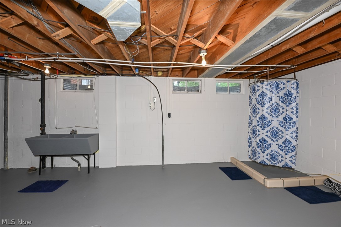 3021 Fulton Drive Nw Property Photo 41