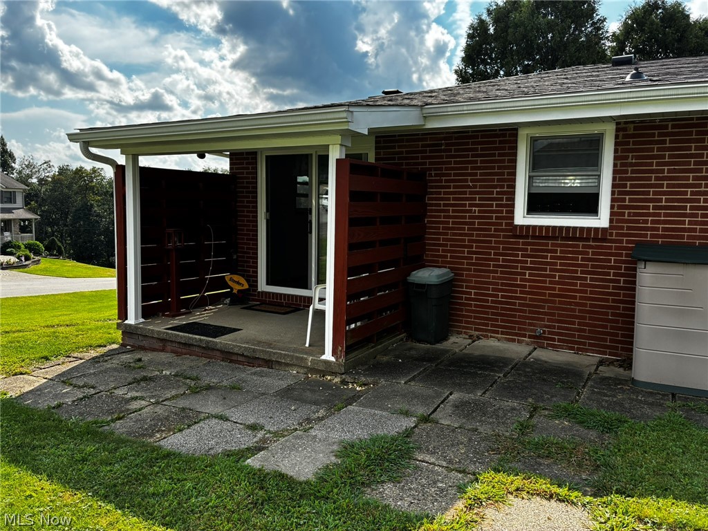 21 Sarah Boulevard Property Photo 7