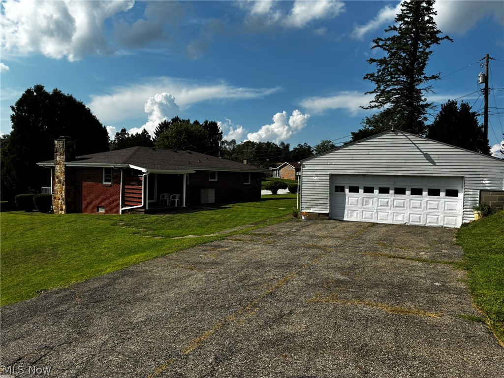 21 Sarah Boulevard Property Photo 11