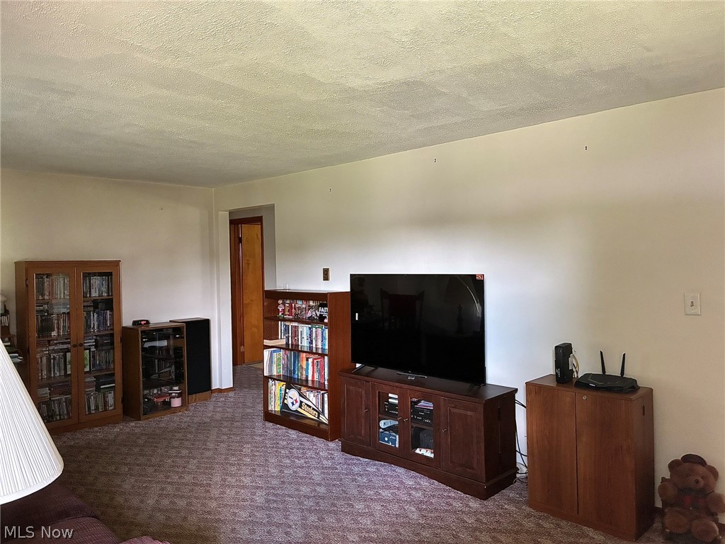 21 Sarah Boulevard Property Photo 16