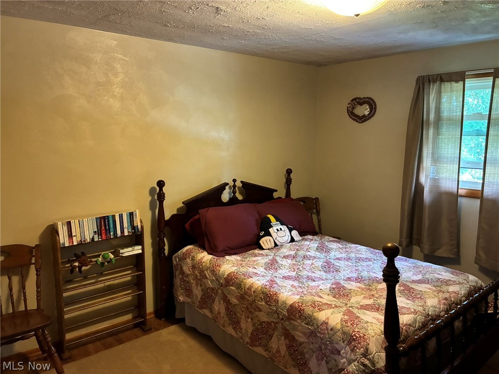 21 Sarah Boulevard Property Photo 22