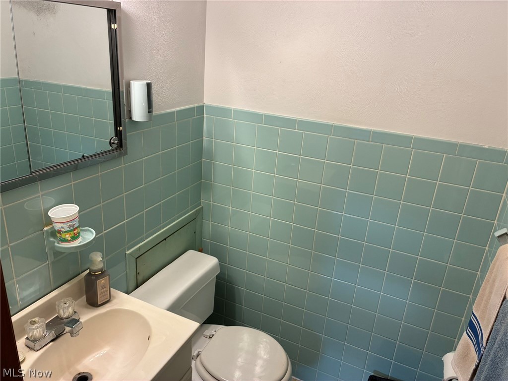 21 Sarah Boulevard Property Photo 28