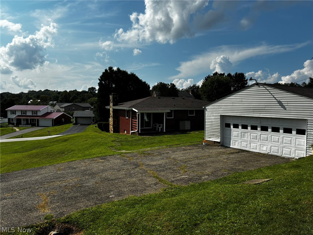 21 Sarah Boulevard Property Photo 33