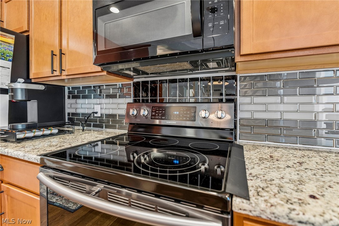 358 Reserve Avenue Property Photo 10