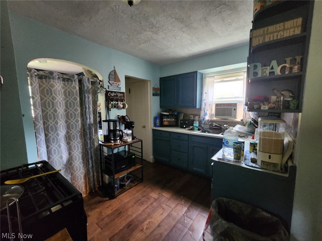 932 Hardesty Boulevard Property Photo 8