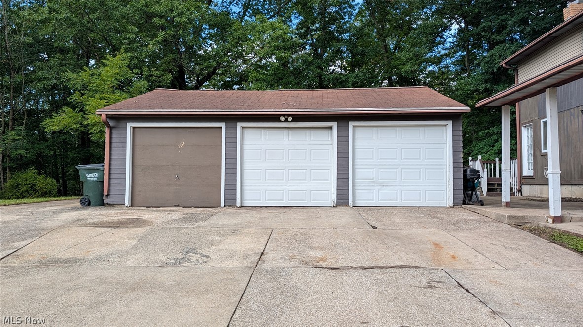 197 Forest Drive Property Photo 2