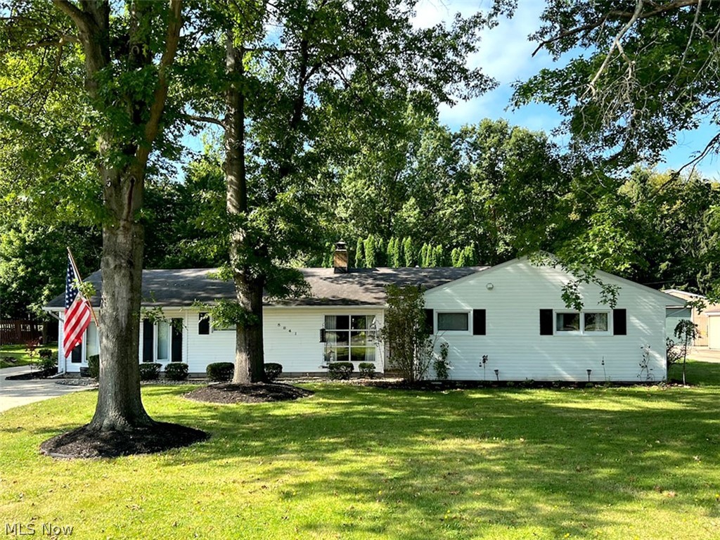 5841 Horning Road Property Photo 1