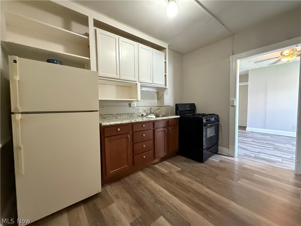 8208 Denison Avenue 4 Property Photo 4