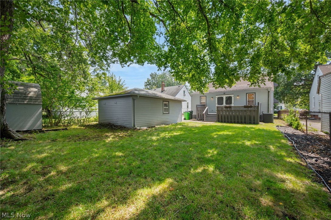 25521 Zeman Avenue Property Photo 7
