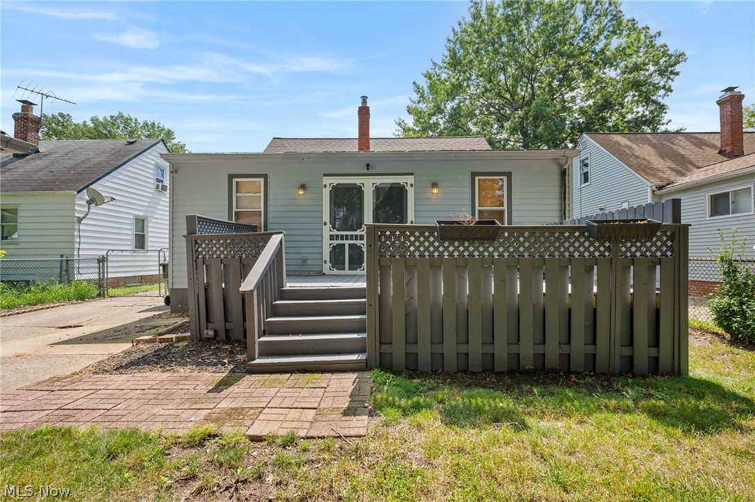 25521 Zeman Avenue Property Photo 9