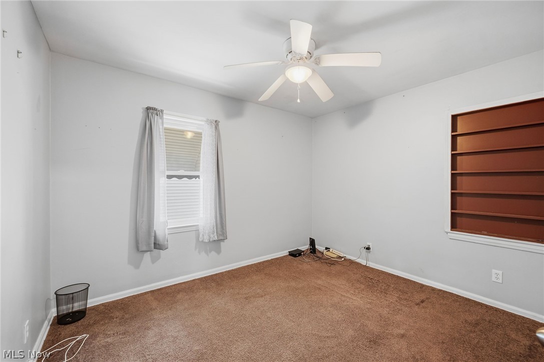25521 Zeman Avenue Property Photo 17