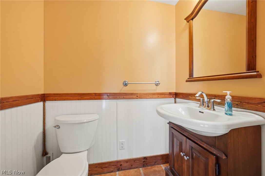 25521 Zeman Avenue Property Photo 28