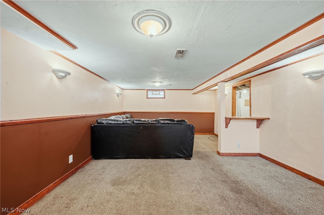 25521 Zeman Avenue Property Photo 37