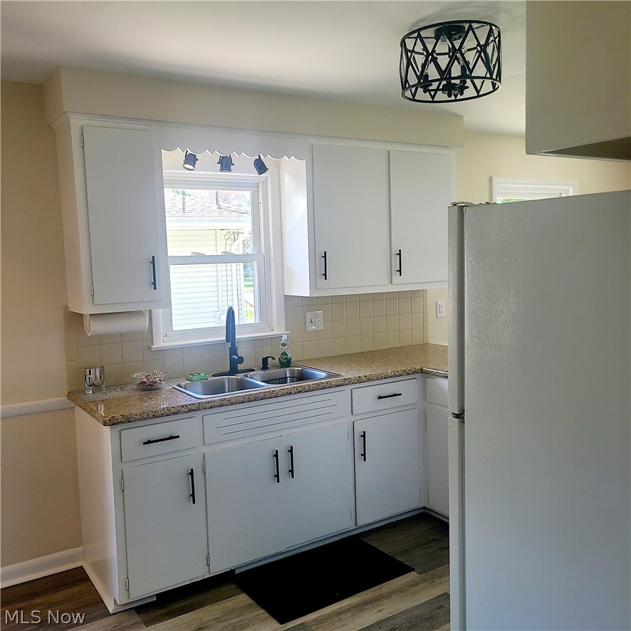 2736 Priscilla Avenue Property Photo 5