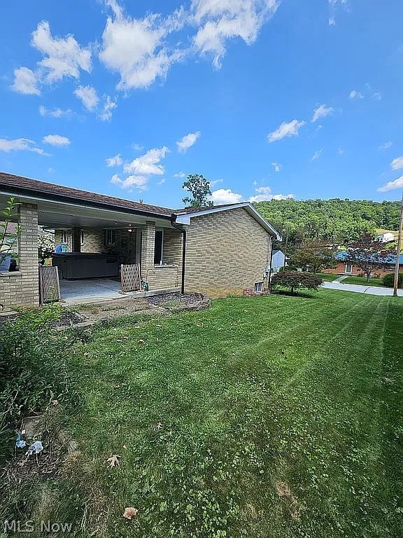 608 E Fernwood Drive Property Photo 3