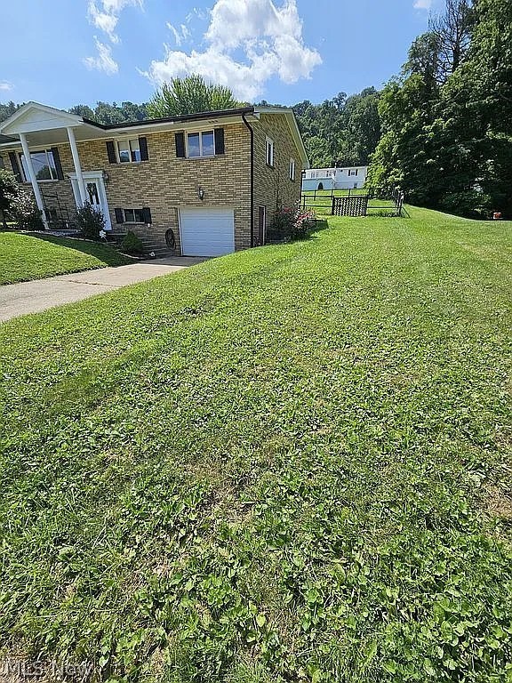 608 E Fernwood Drive Property Photo 11