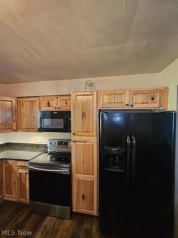 608 E Fernwood Drive Property Photo 14