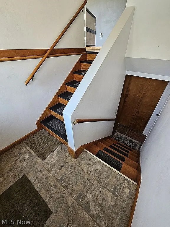 608 E Fernwood Drive Property Photo 24
