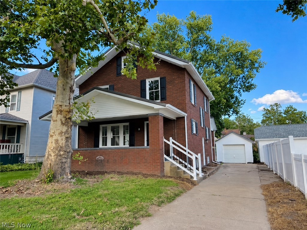 909 N Walnut Street Property Photo 1