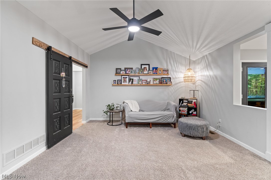 2119 Johns Road Property Photo 13