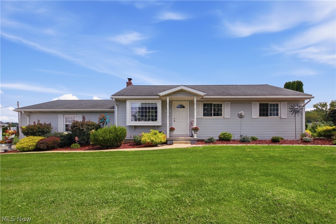 3274 S Carr Road Property Photo 1