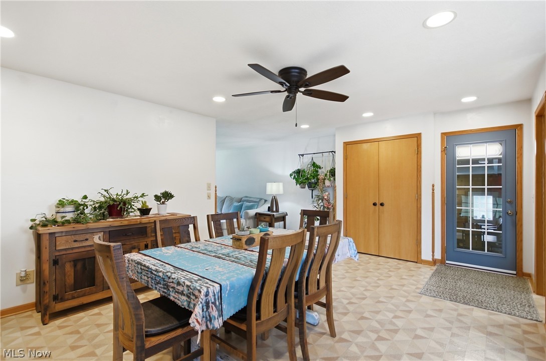 3274 S Carr Road Property Photo 5
