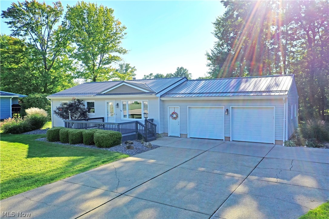 602 Cedar Drive Property Photo 2