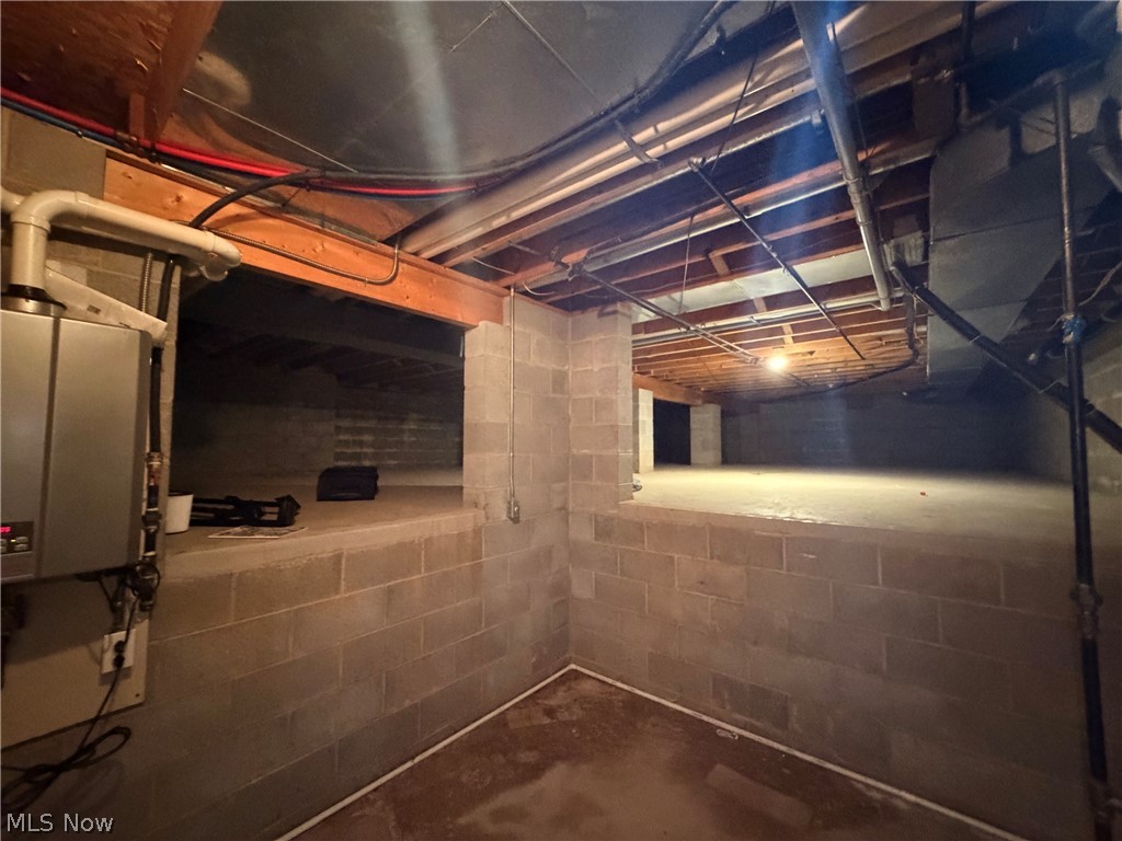 7629 Bucknell Circle Nw Property Photo 25