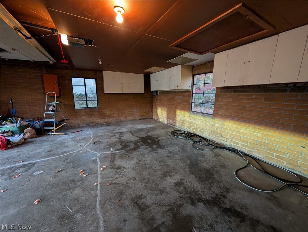 647 Longmere Drive Property Photo 15