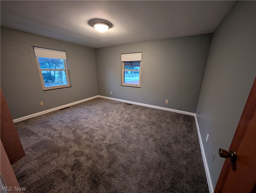 647 Longmere Drive Property Photo 33
