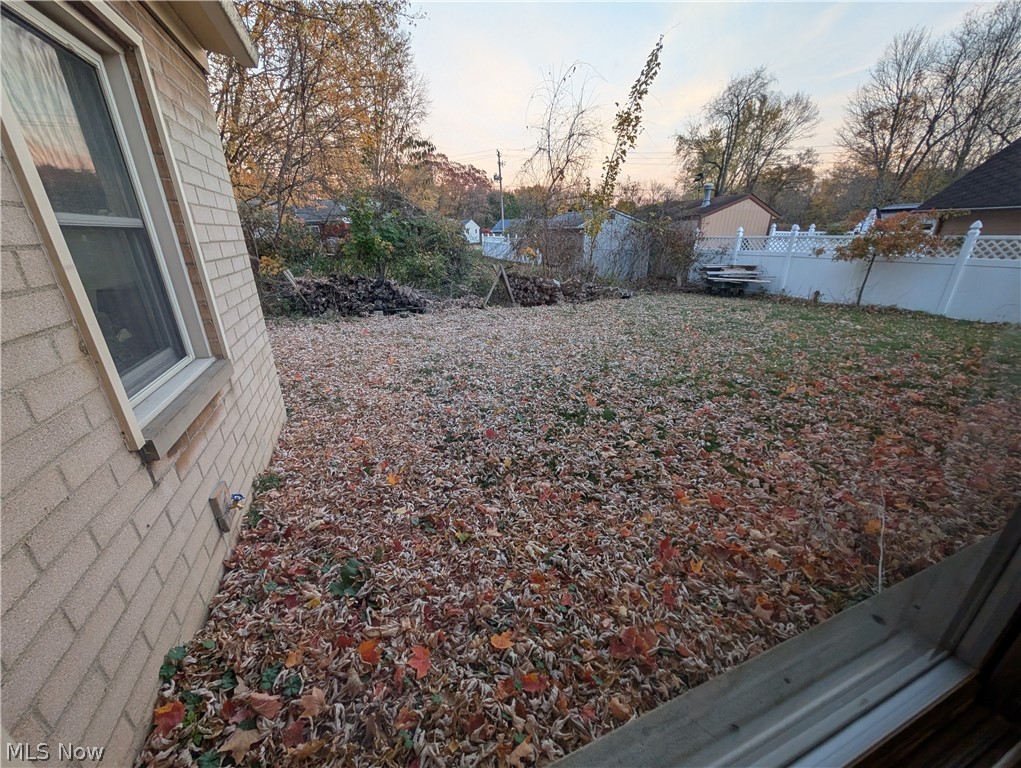 647 Longmere Drive Property Photo 38