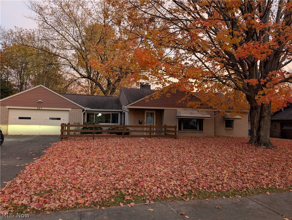 647 Longmere Drive Property Photo 49