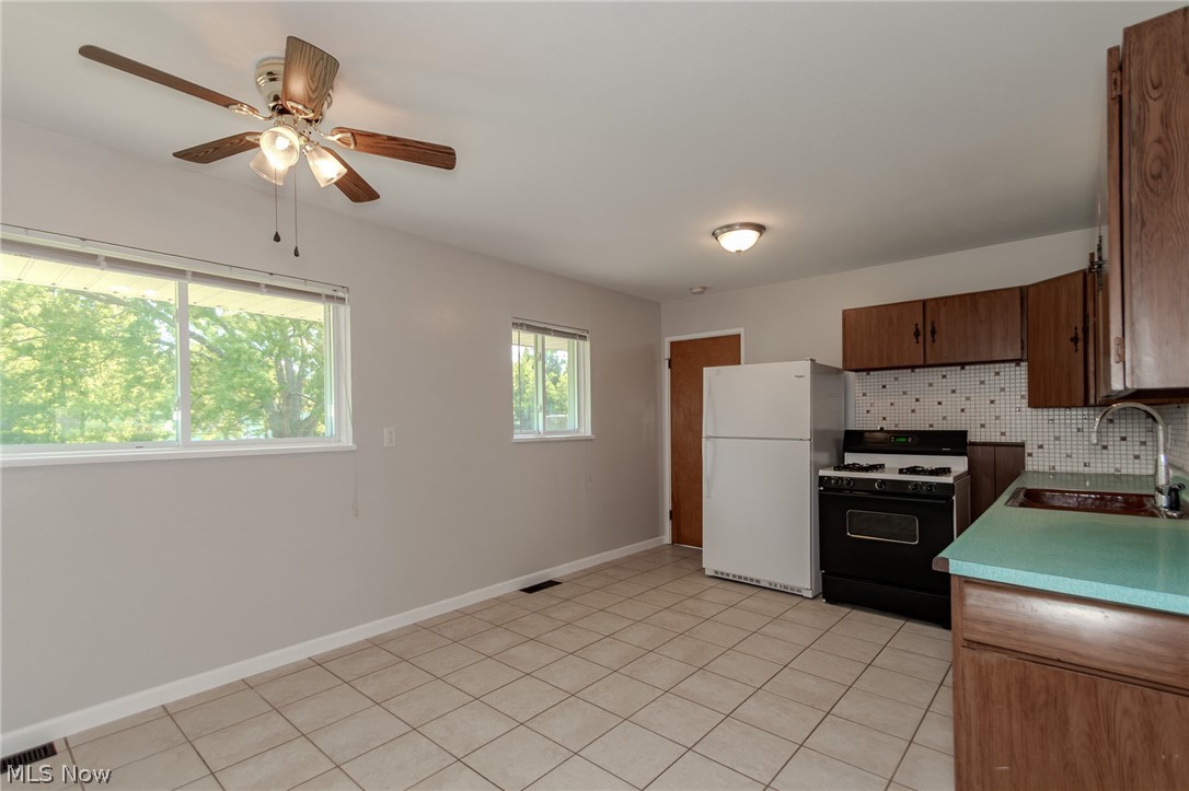 9197 Shepard Road Property Photo 8