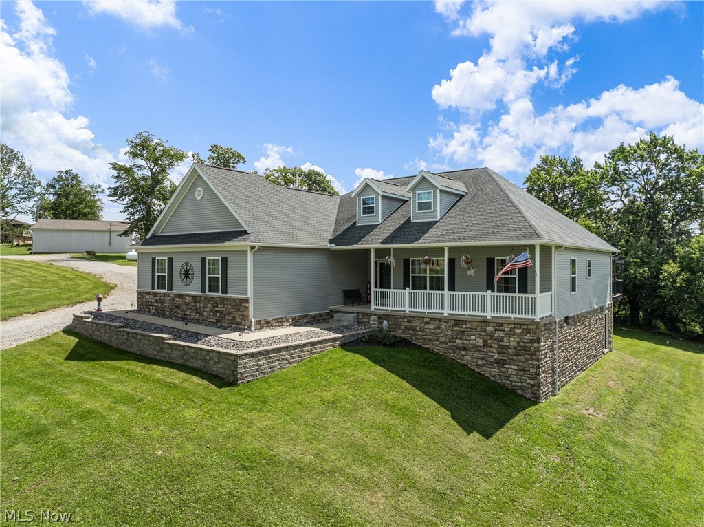 1692 Township Road 102