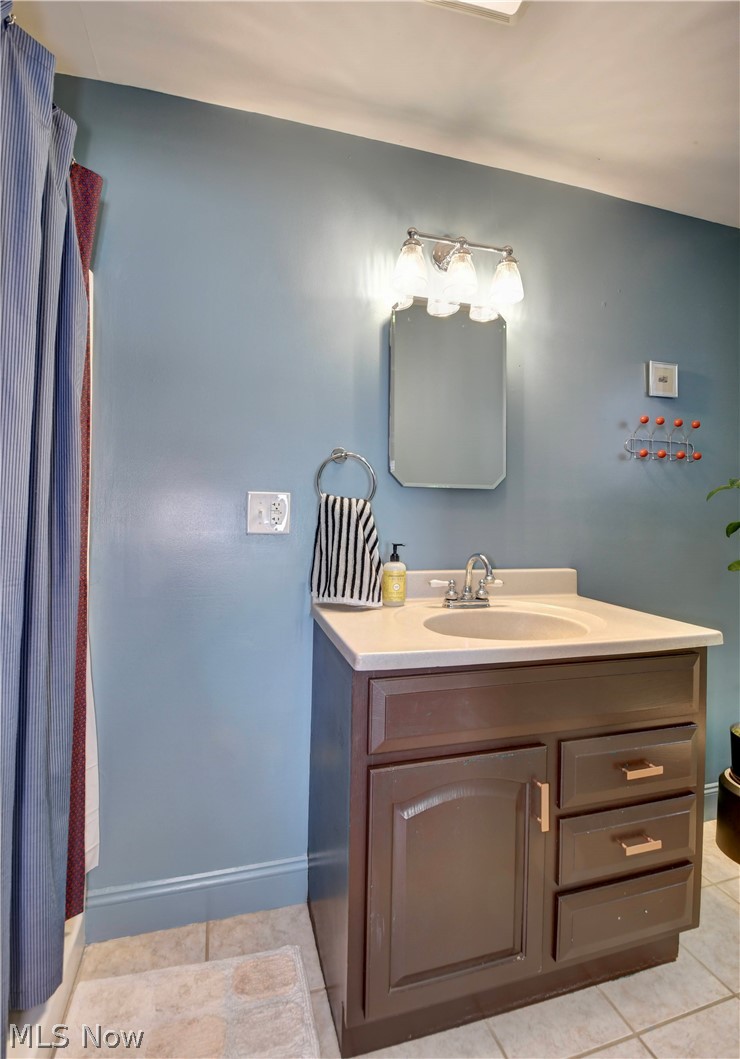 705 N Walnut Street Property Photo 15