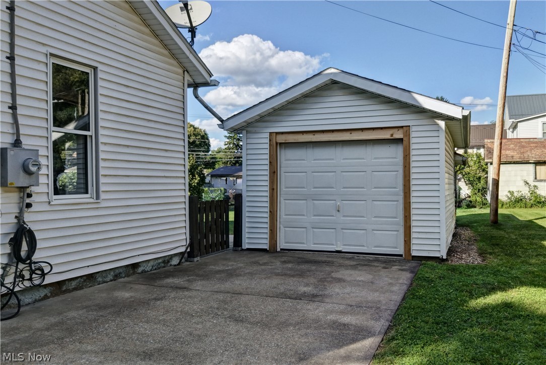 705 N Walnut Street Property Photo 24
