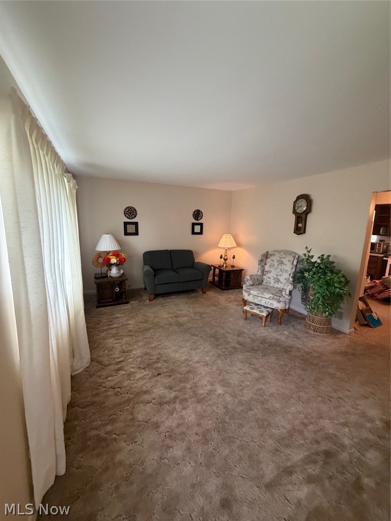 2424 Cooledge Avenue Property Photo 4