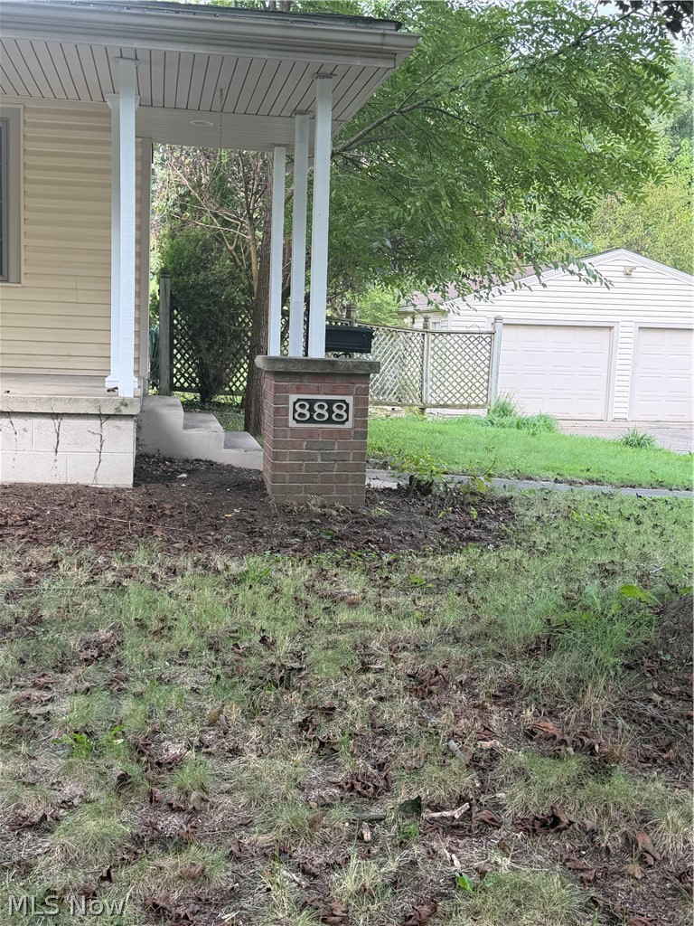 888 Danmead Avenue Property Photo 3