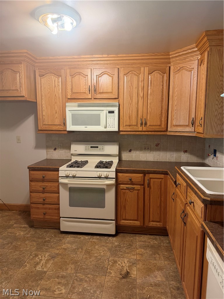 888 Danmead Avenue Property Photo 7