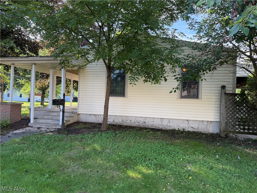888 Danmead Avenue Property Photo 16